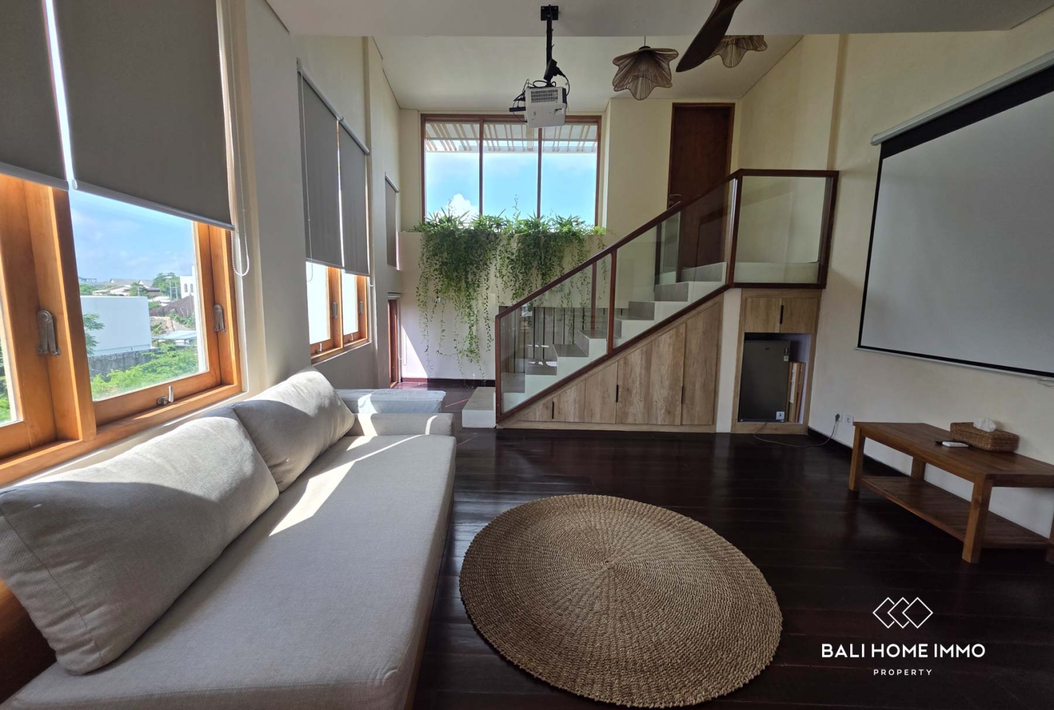CHARMING 3 BEDROOM VILLA FOR SALE IN CANGGU BATU BOLONG BALI view 4