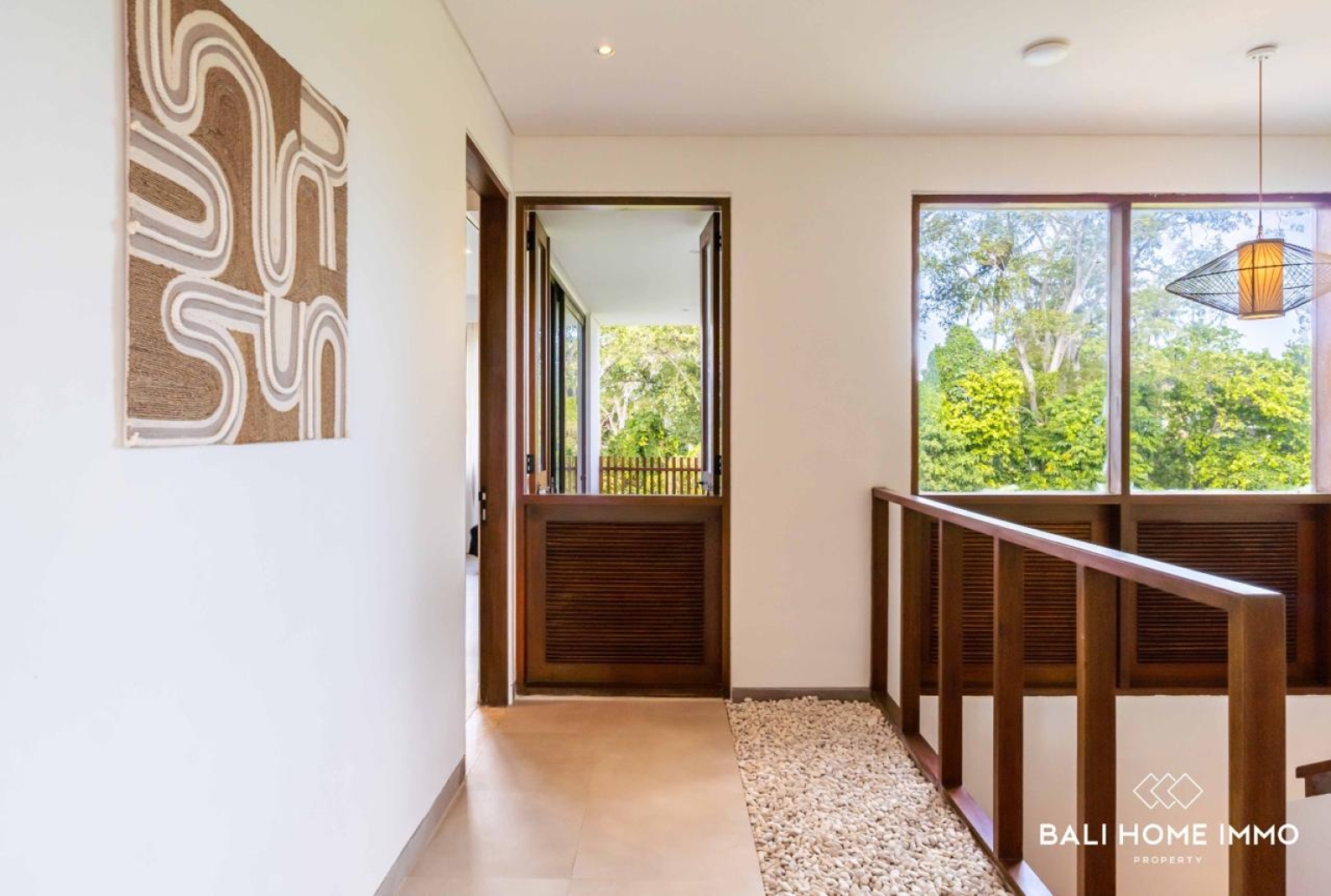 Charming 3 bedroom villa for sale in Cemagi Bali view 9