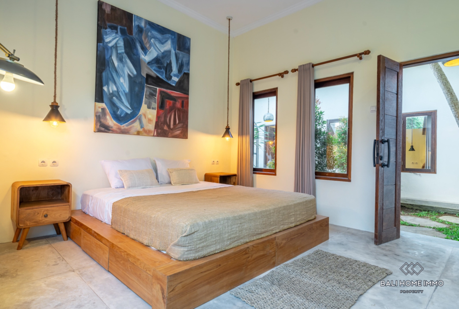 Charming 3 Bedroom Villa for Yearly Rental in Canggu Residential Side view 10