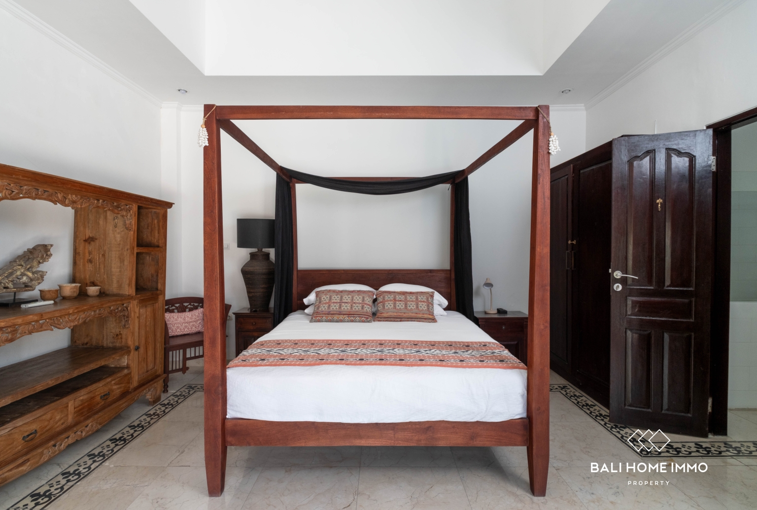 Charming 3-Bedroom Villa in the Residential Side of Seminyak view 12