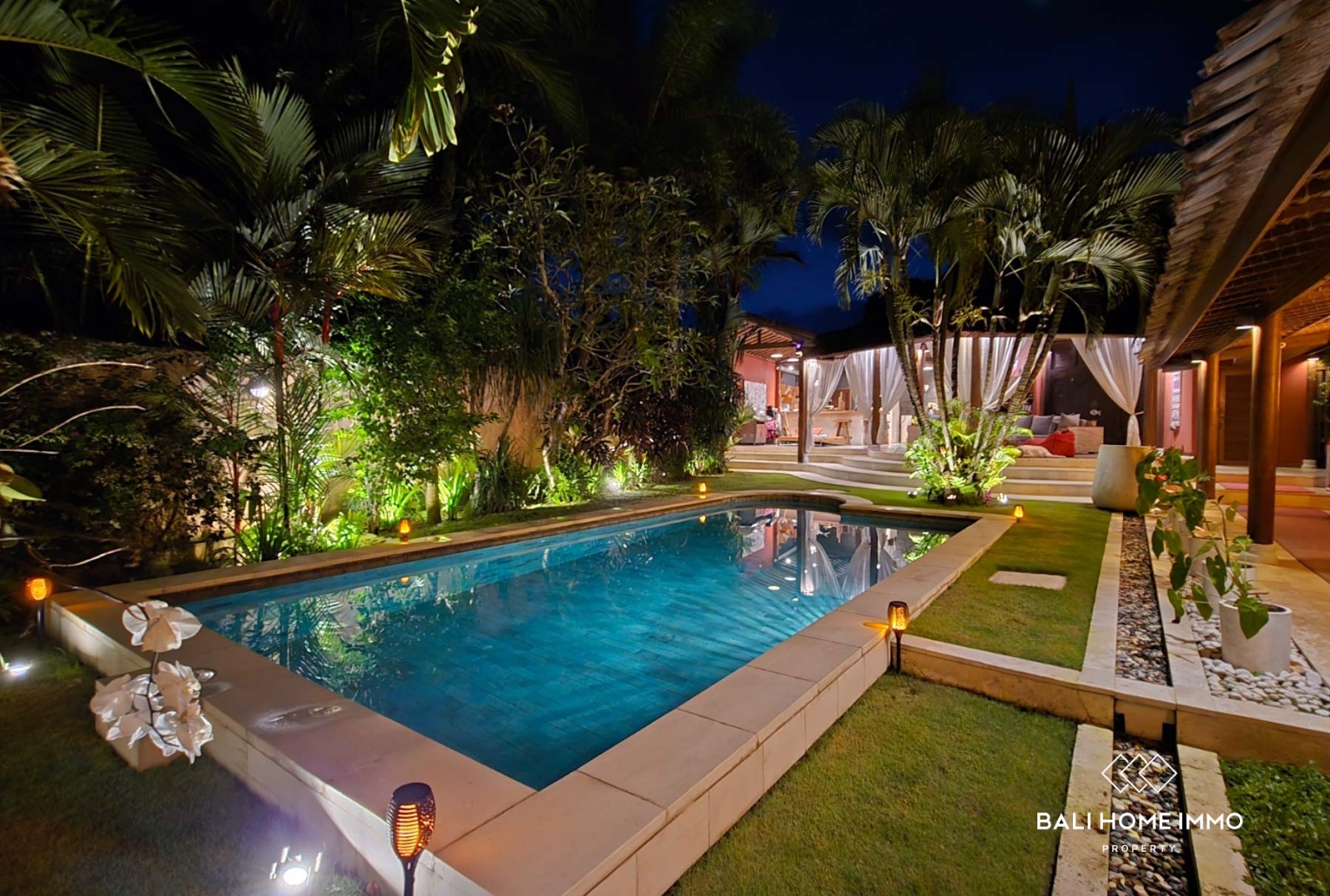 Charming 4 Bedroom Guest House for Sale in Nyanyi Bali view 22