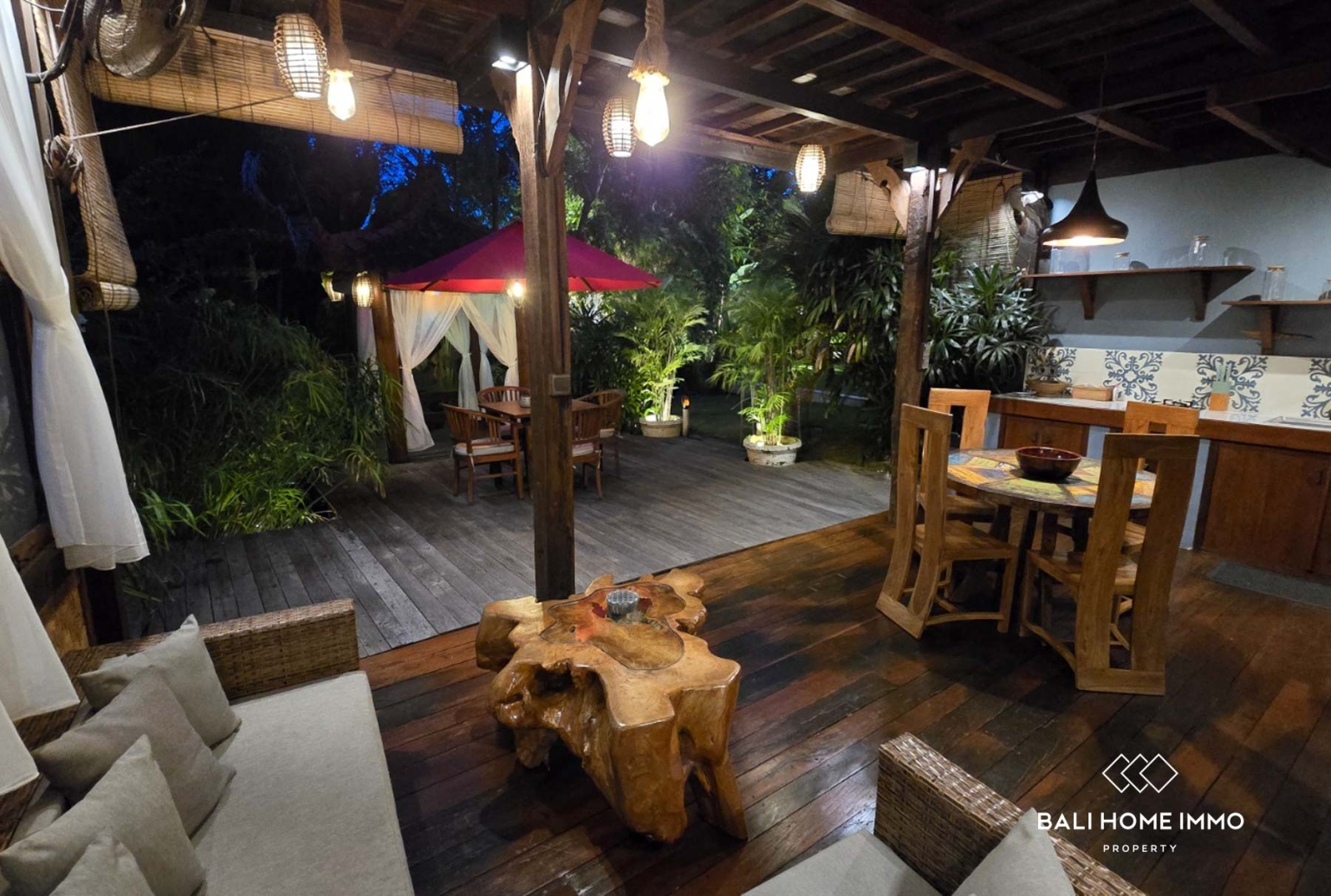 Charming 4 Bedroom Guest House for Sale in Nyanyi Bali view 4