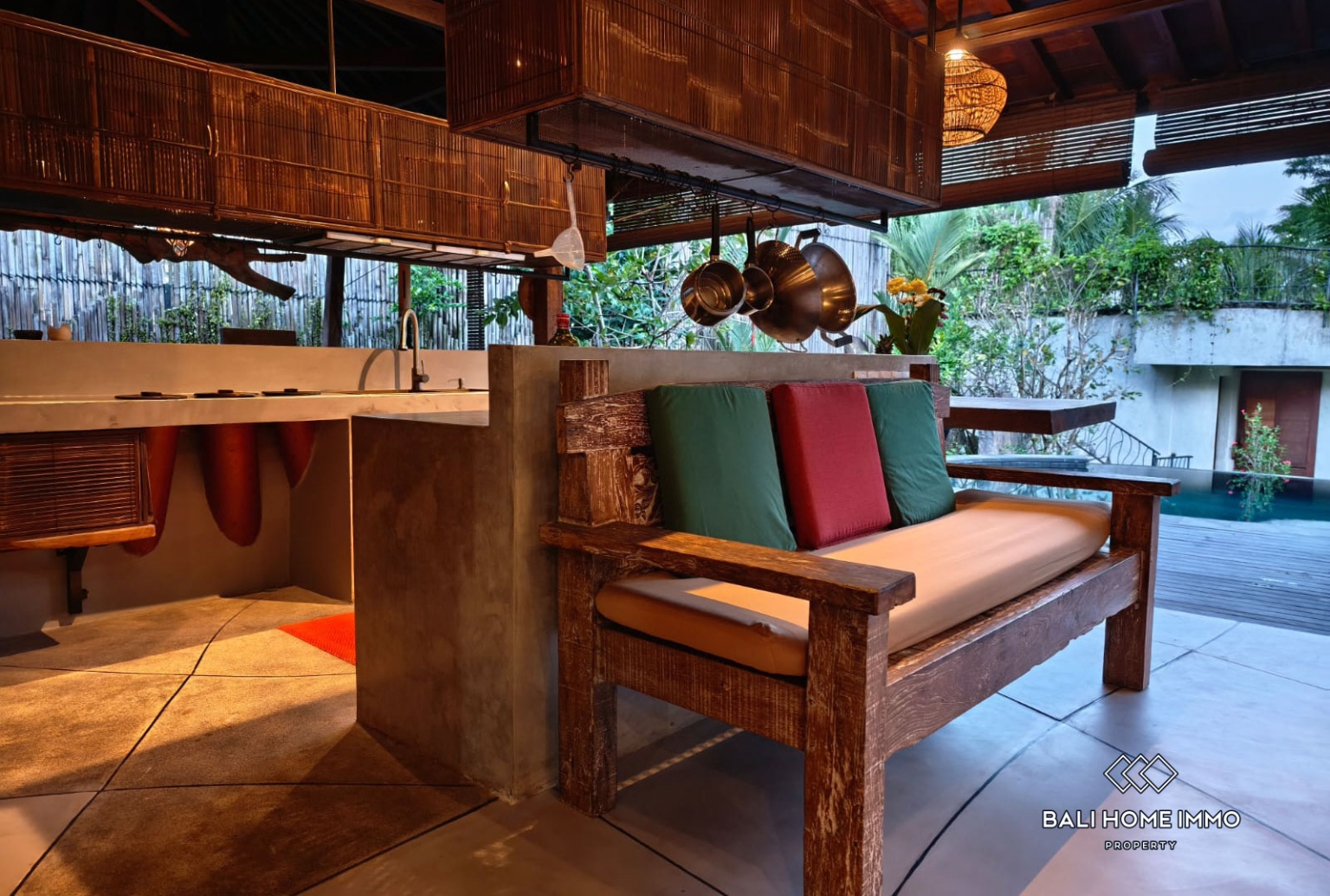 4-bedroom freehold villa in Ubud — photo 3 of 28