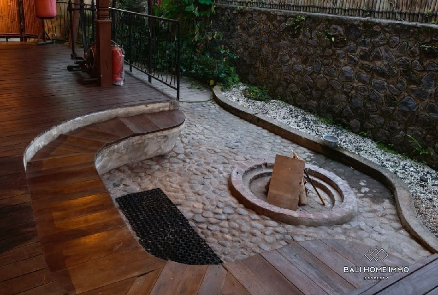 Charming 4 bedroom villa for sale and rent in Ubud view 20