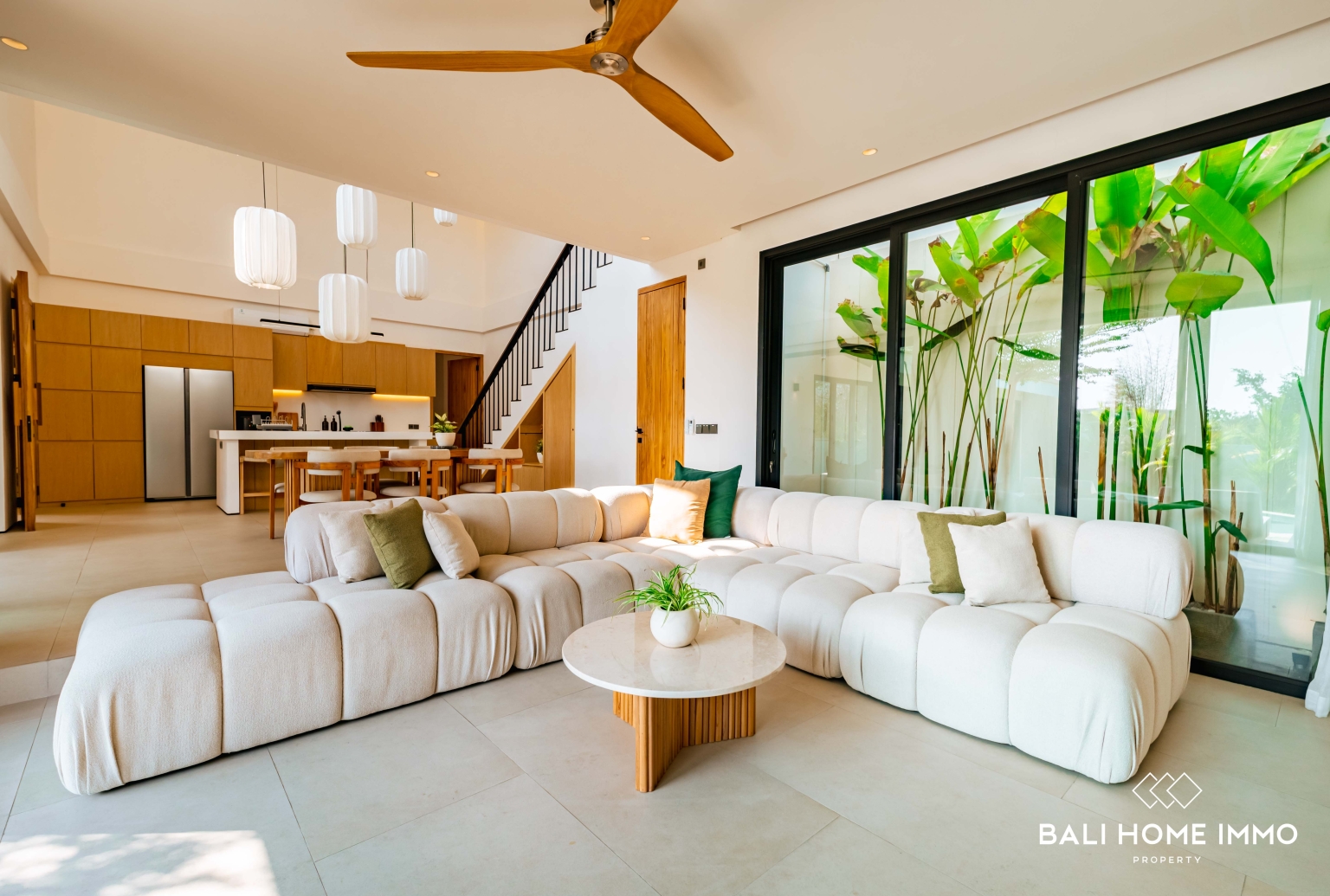 CHARMING 4 BEDROOM VILLA FOR SALE LEASEHOLD and RENT IN NYANG NYANG view 5
