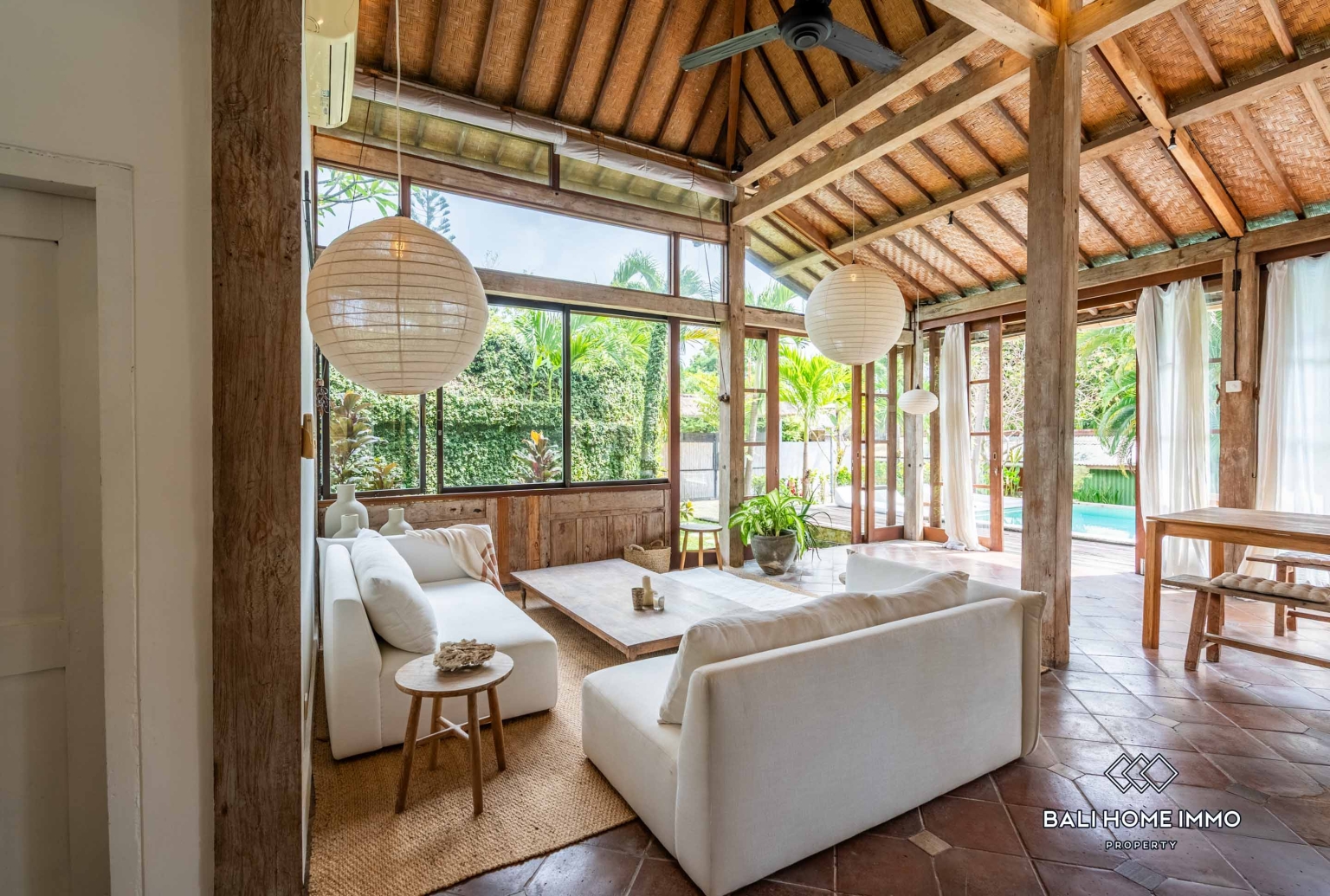 Charmante villa de 3 chambres de style Limasan à louer à Bali Umalas view 3