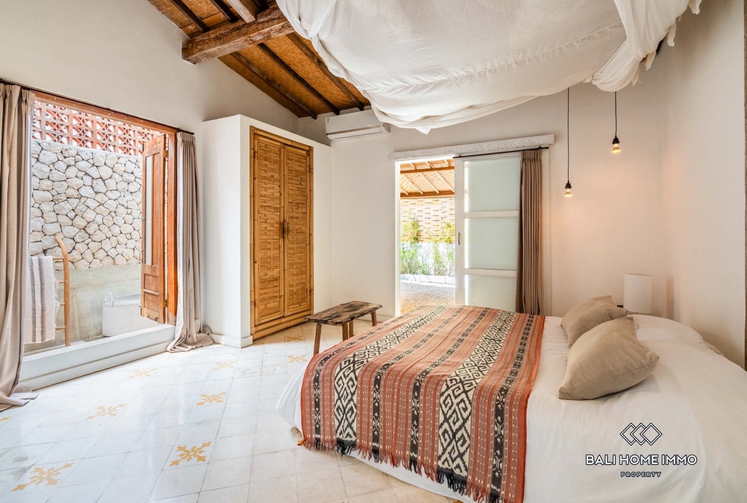 Charmante villa de 3 chambres de style Limasan à louer à Bali Umalas view 13