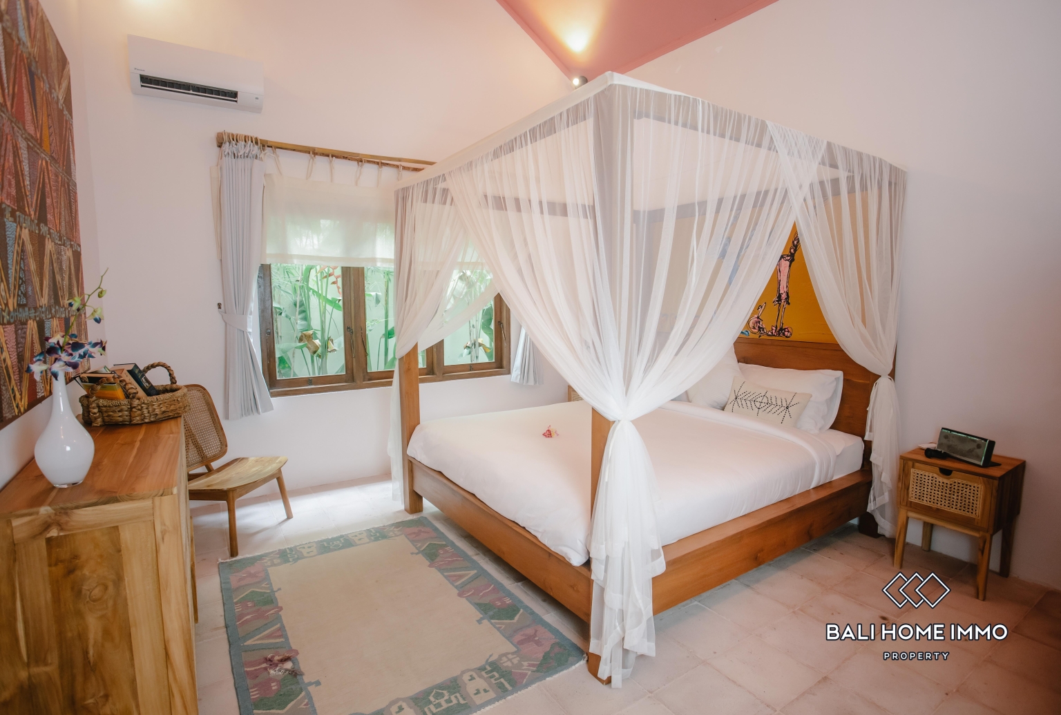 Charming Traditional 2 Bedroom Villa for Rent Near Bingin Beach view 11