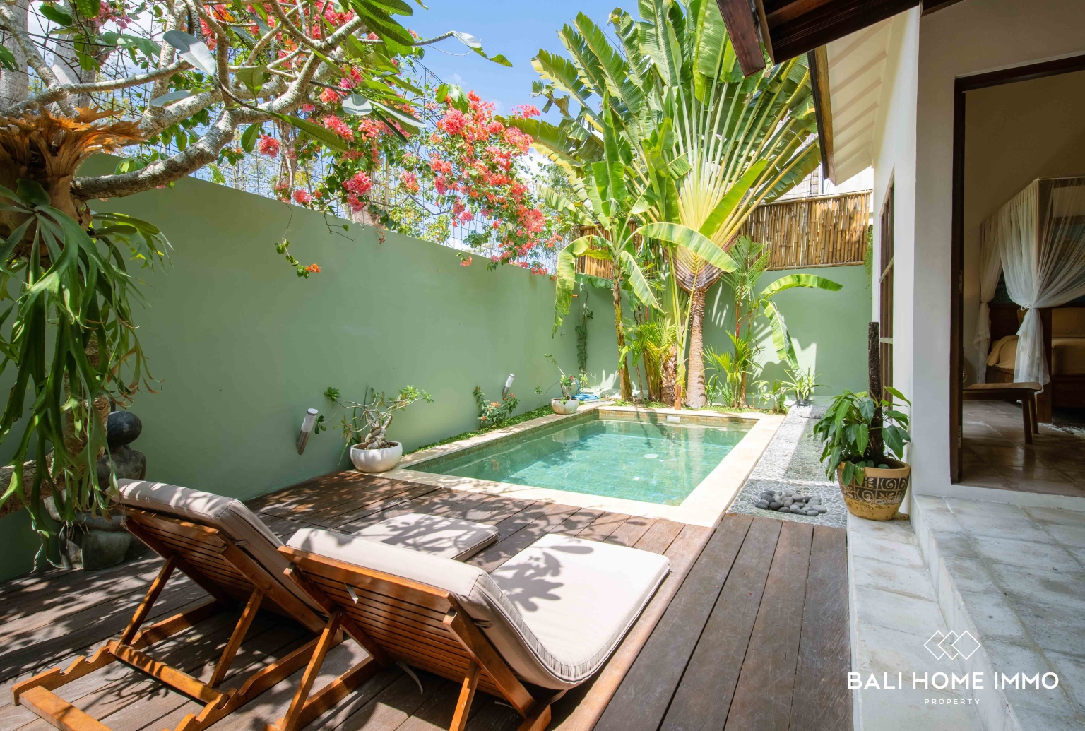 Charming Traditional 3 Bedroom Villa for Sale Near Bingin Beach view 4