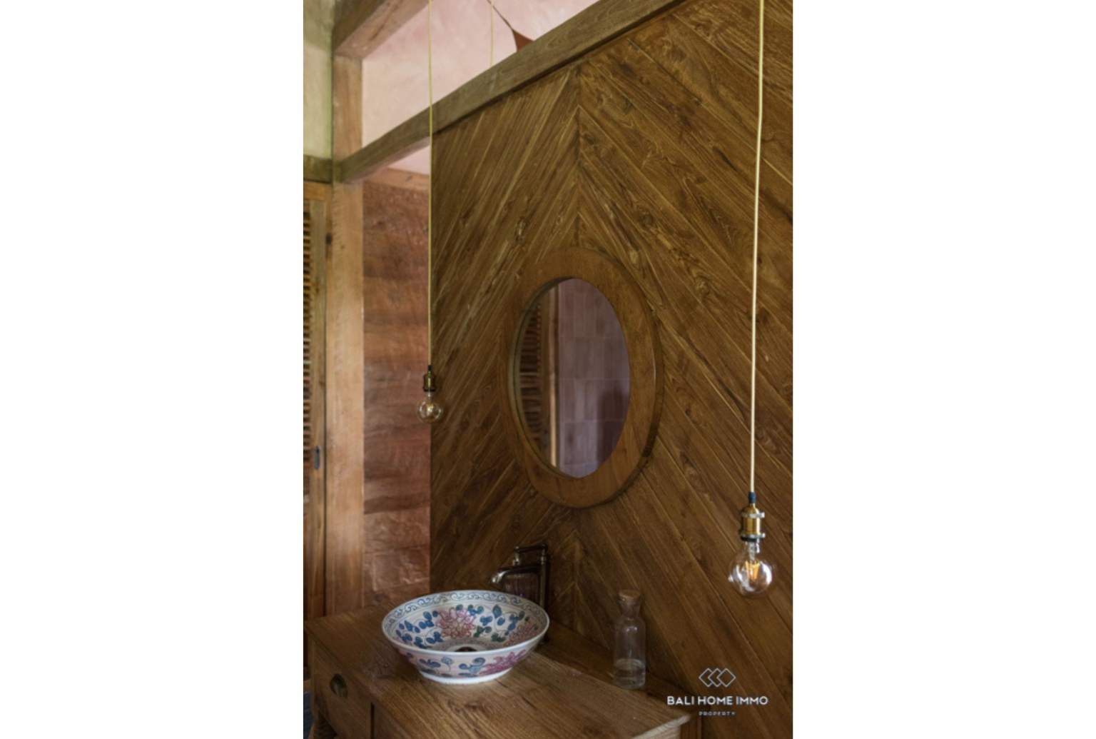 Charming Wooden House 2 Bedroom for Sale Leasehold in Bali Kedungu view 16