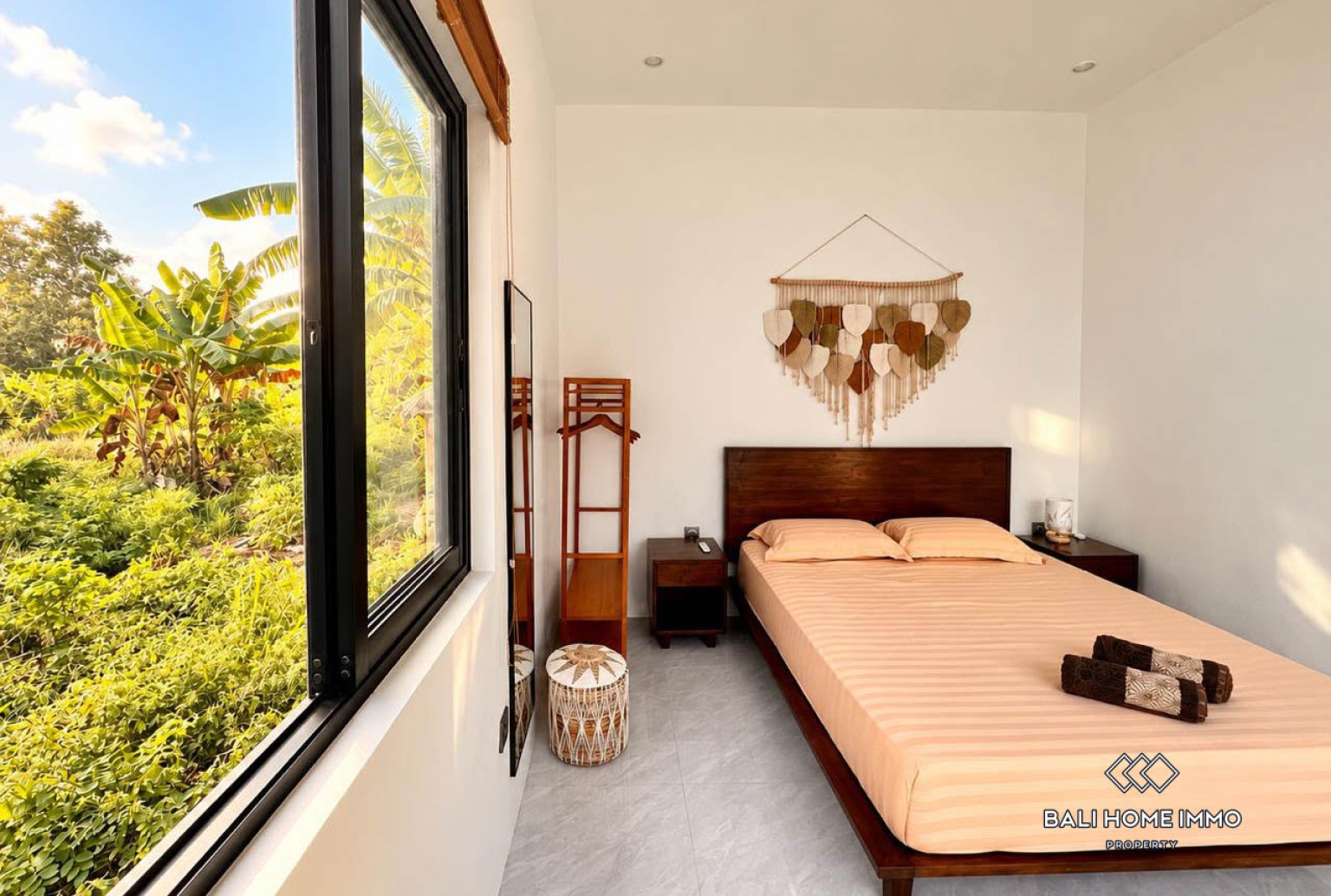 Villa chic de 3 chambres avec vue sur la jungle à vendre à Kutuh view 15