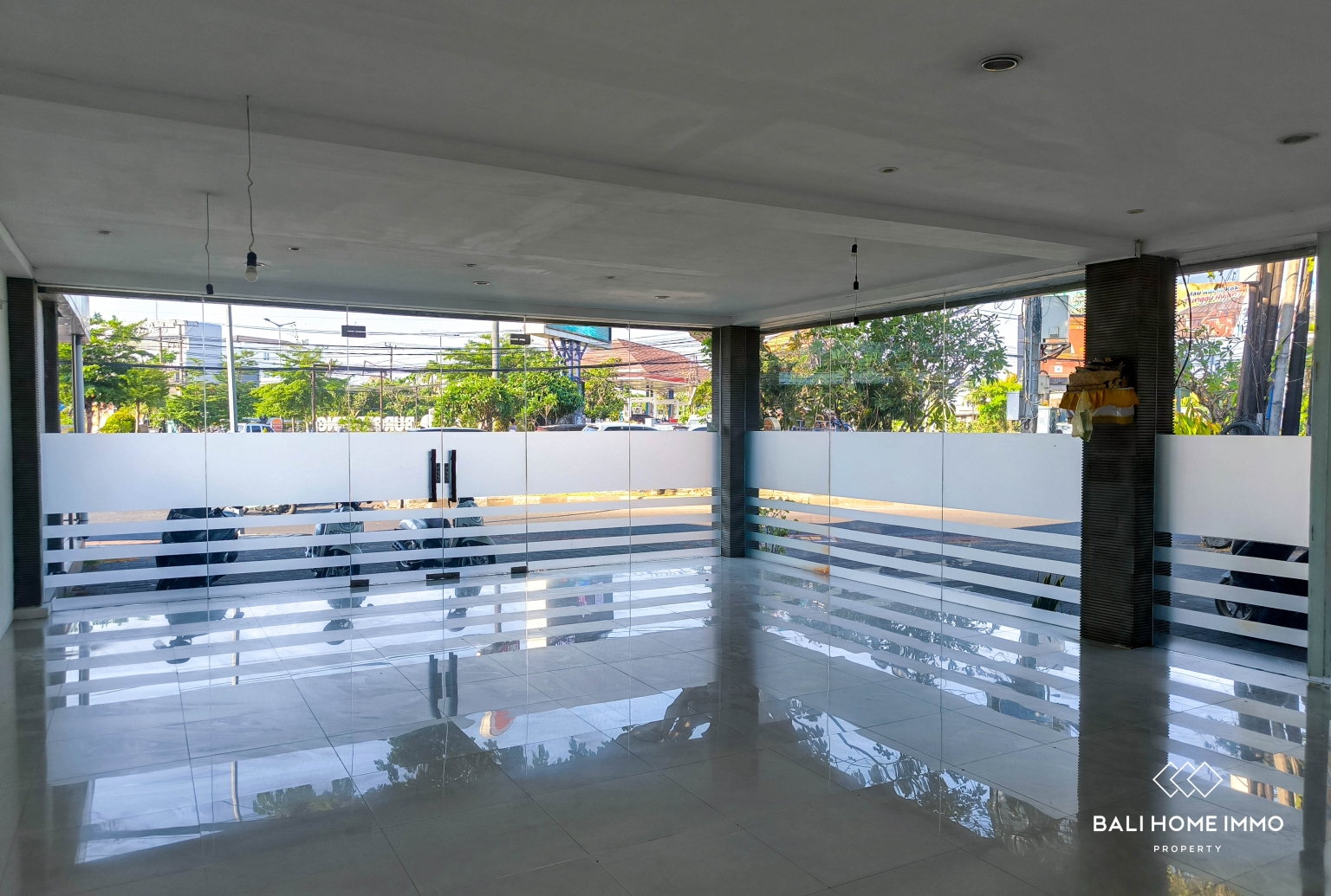 Commercial Space for Rent in Kuta Legian view 3