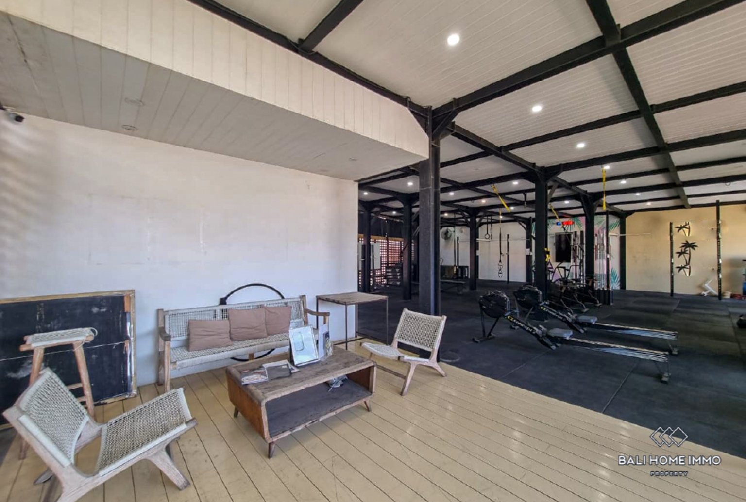 Commercial Space for Yearly Rental in Bali Canggu Berawa view 7