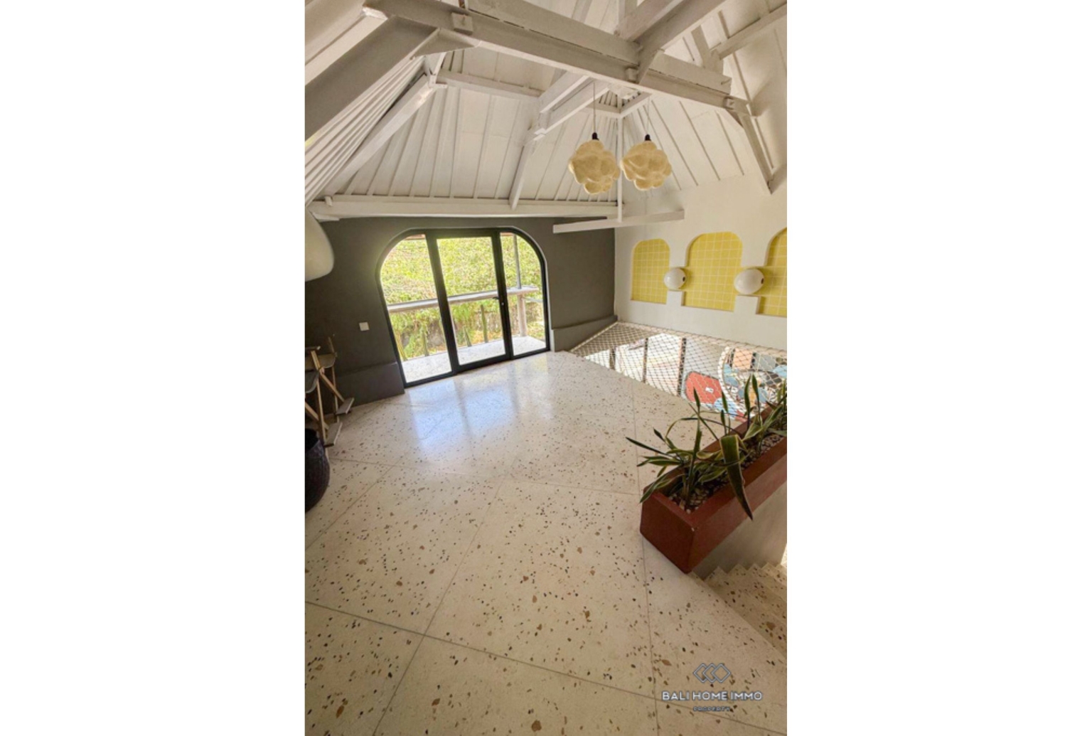 Commercial Space for Yearly Rental in Bali Umalas view 2