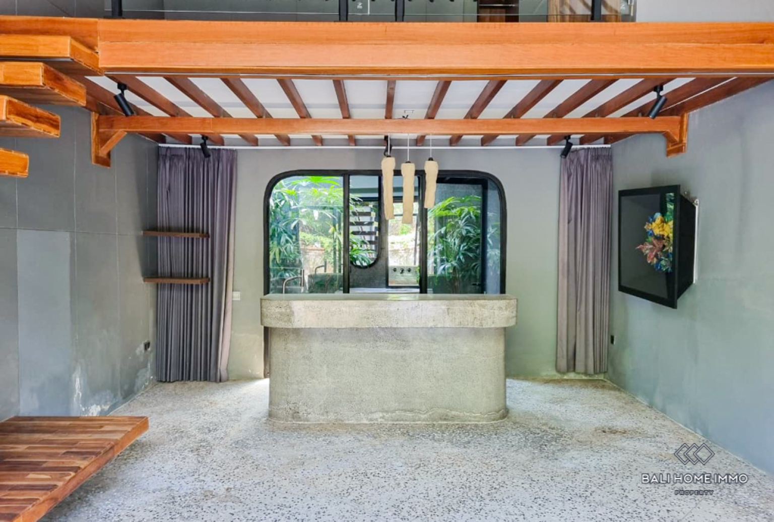 Commercial Space for Yearly Rental in Bali Umalas view 2
