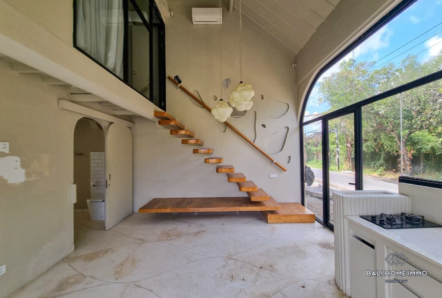 Commercial Space for Yearly Rental in Bali Umalas view 2