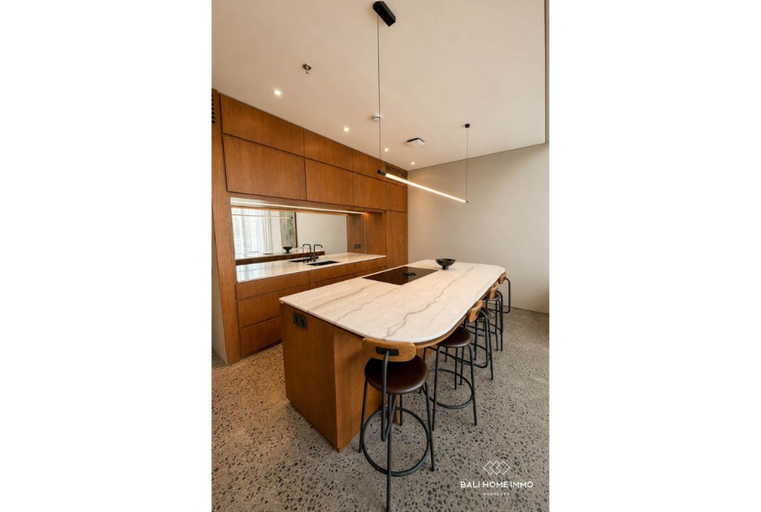 Apartemen Studio Kompak Dijual dengan Status Hak Sewa di Beraban Bali view 9