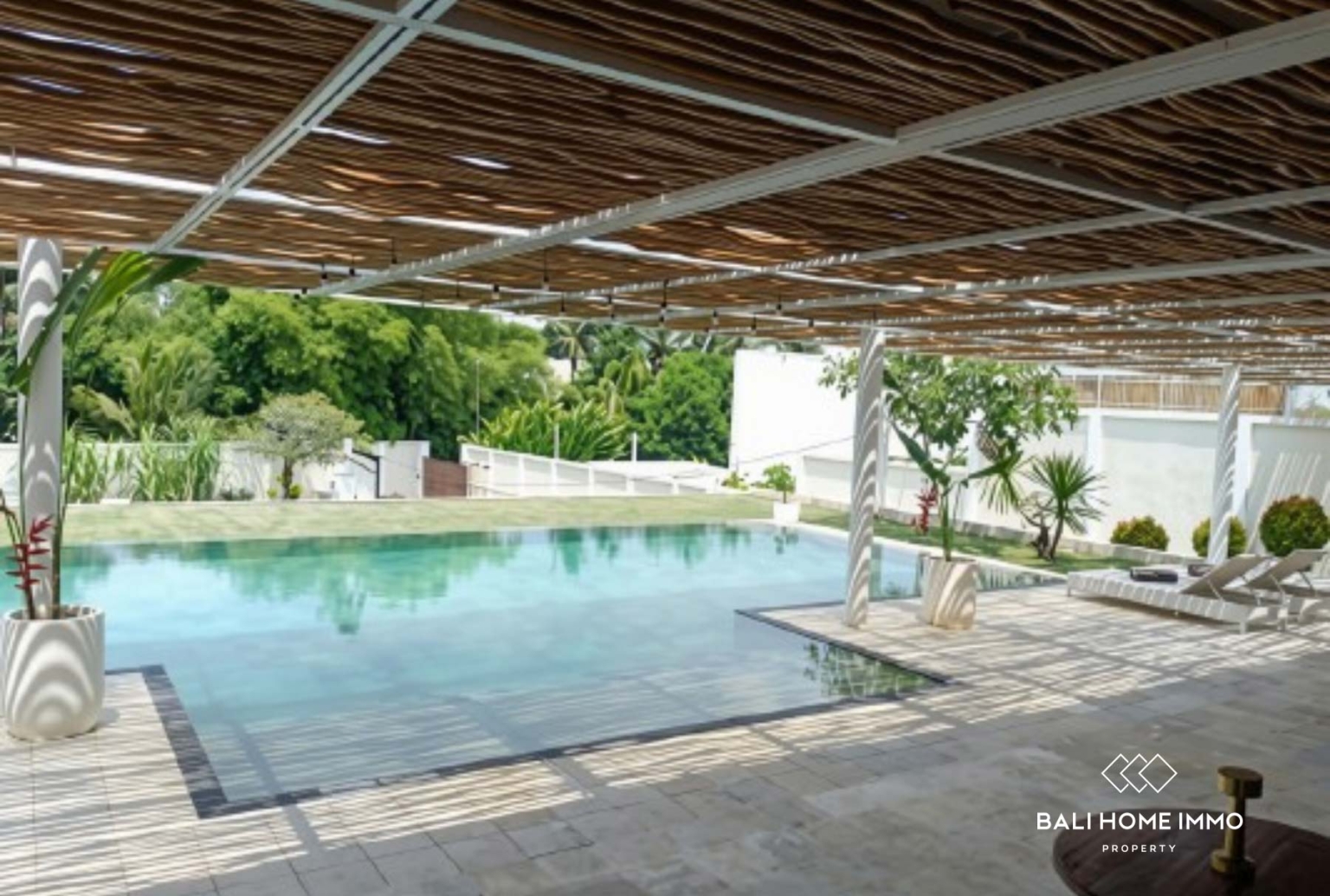 CONTEMPORARY 5 BEDROOM VILLA FOR SALE LEASEHOLD AND FREEHOLD in BERABAN  BALI view 14