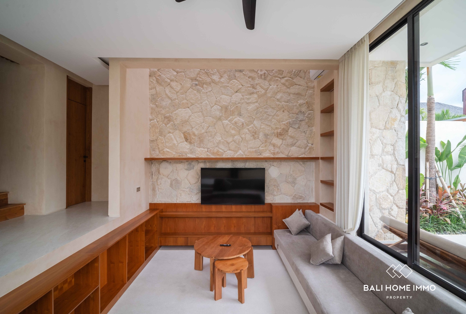 Contemporary Villas in Pecatu for Sale and Rent in Uluwatu – Scenic Coastal Living view 5