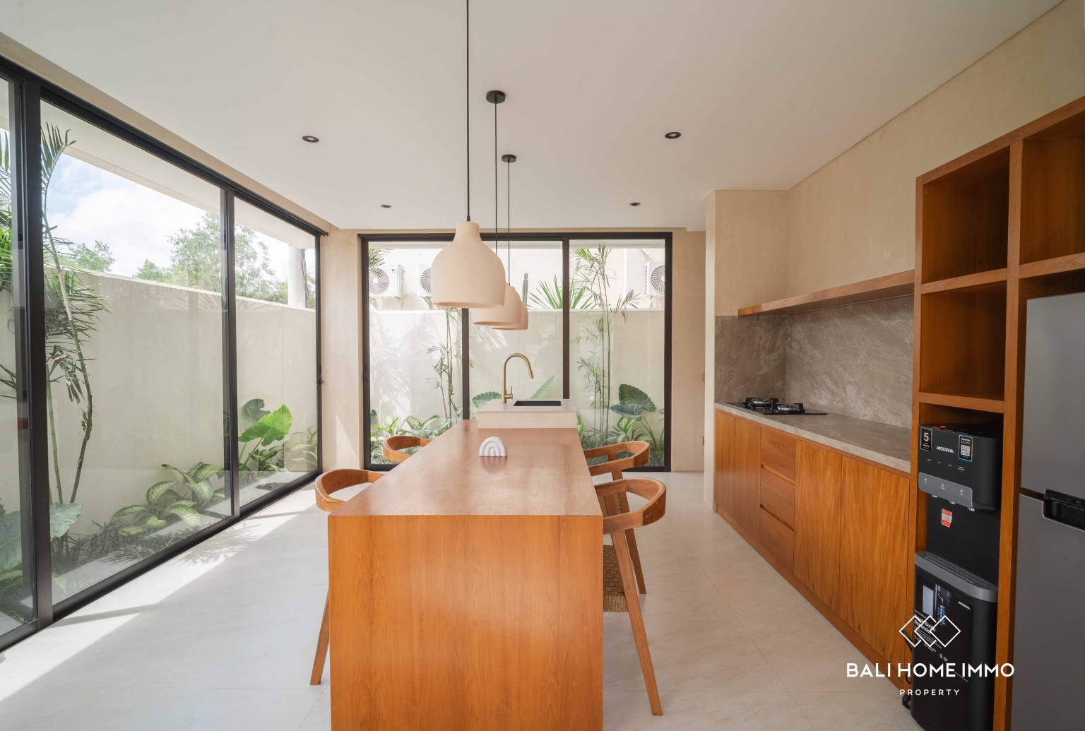 Contemporary Villas in Pecatu for Sale and Rent in Uluwatu – Scenic Coastal Living view 10
