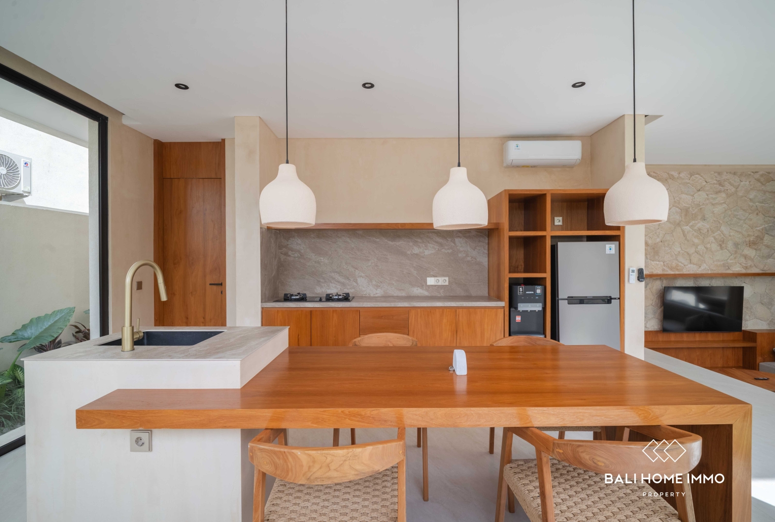 Contemporary Villas in Pecatu for Sale and Rent in Uluwatu – Scenic Coastal Living view 13