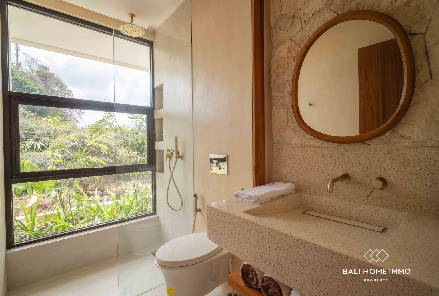 Contemporary Villas in Pecatu for Sale and Rent in Uluwatu – Scenic Coastal Living view 23