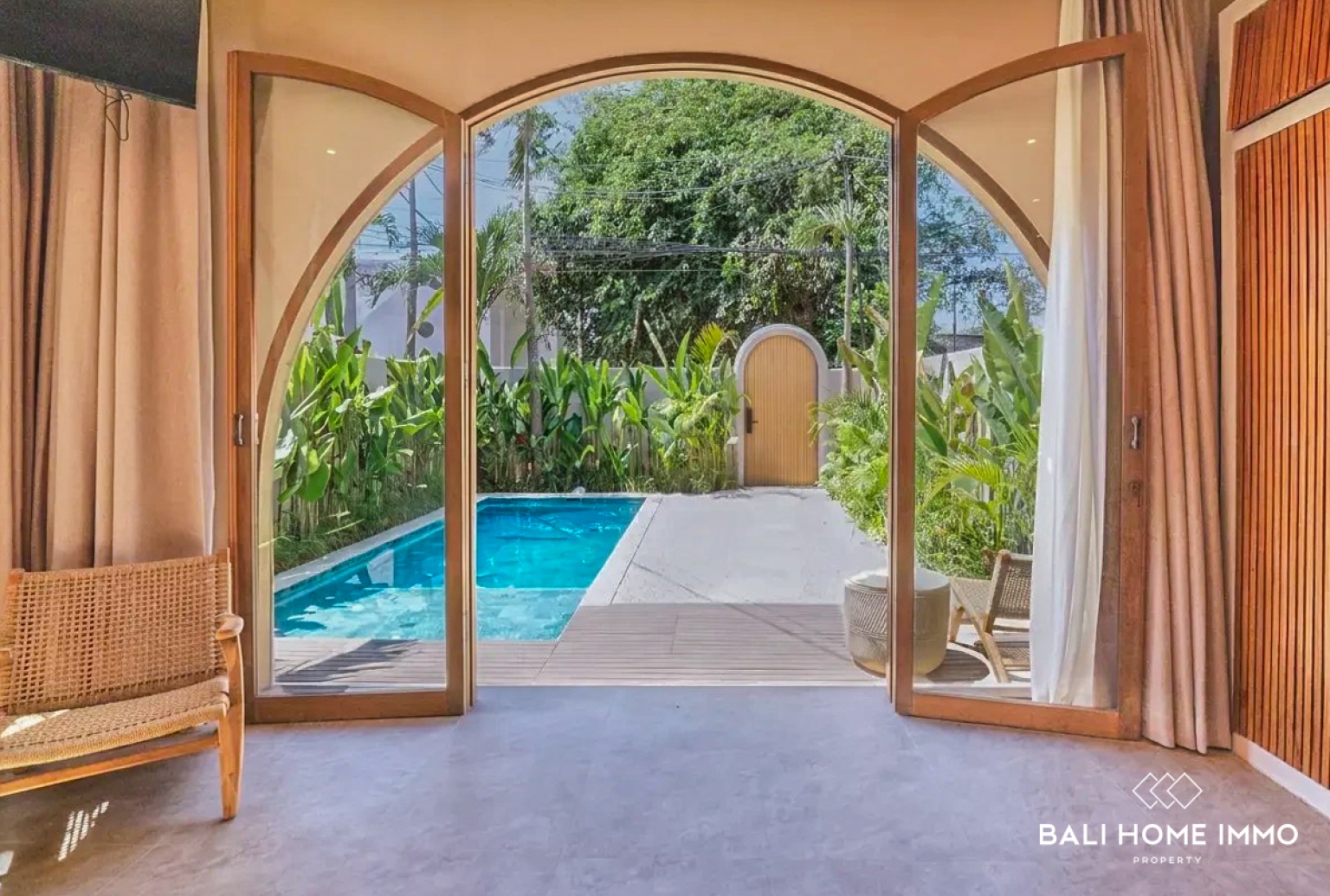 COZY 1-BEDROOM VILLA FOR SALE LEASEHOLD and Rent IN ULUWATU NEAR NUNGGALAN BEACH view 2