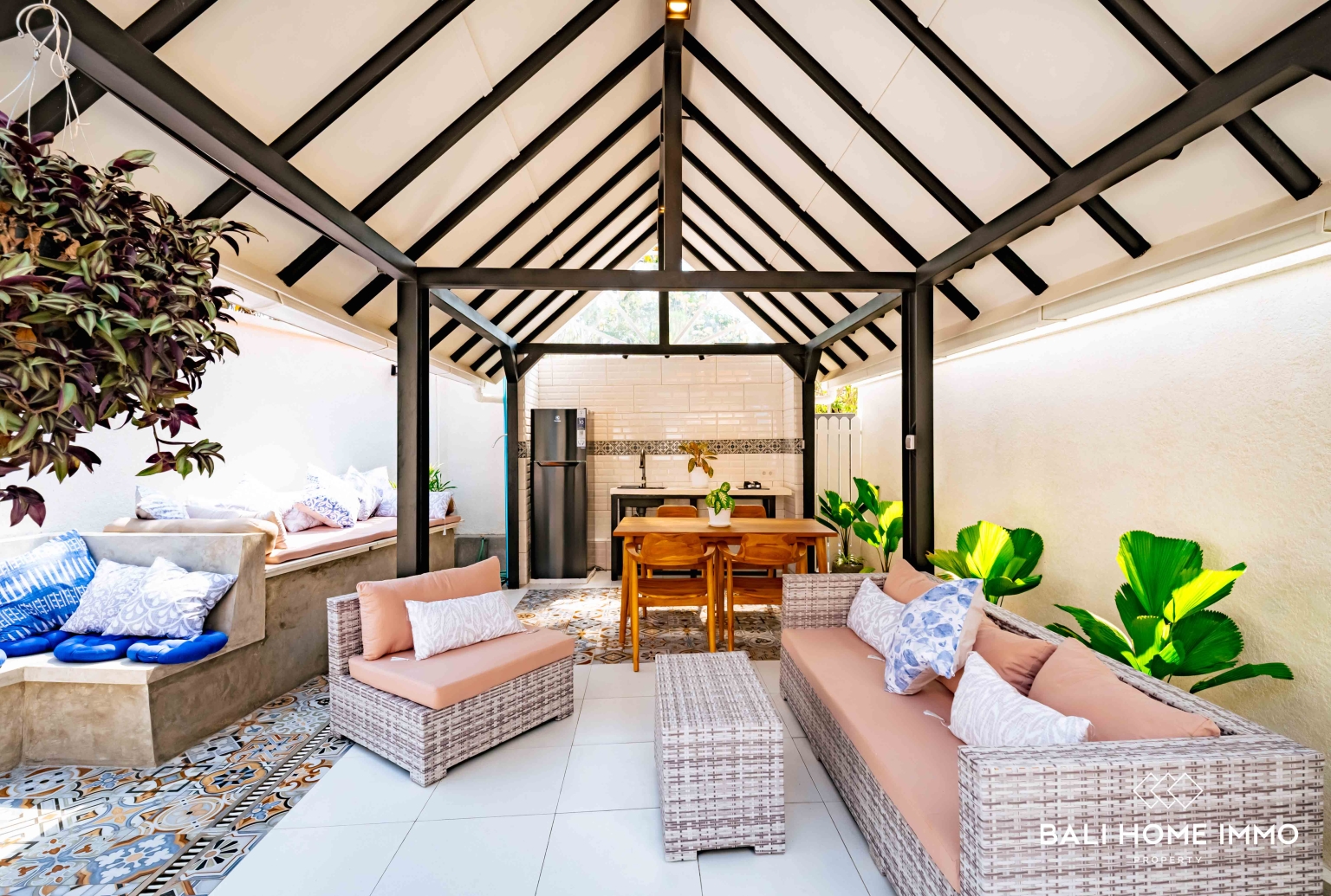 Villa 2 Kamar yang Nyaman Dijual dengan Status Hak Milik di Pandawa view 5