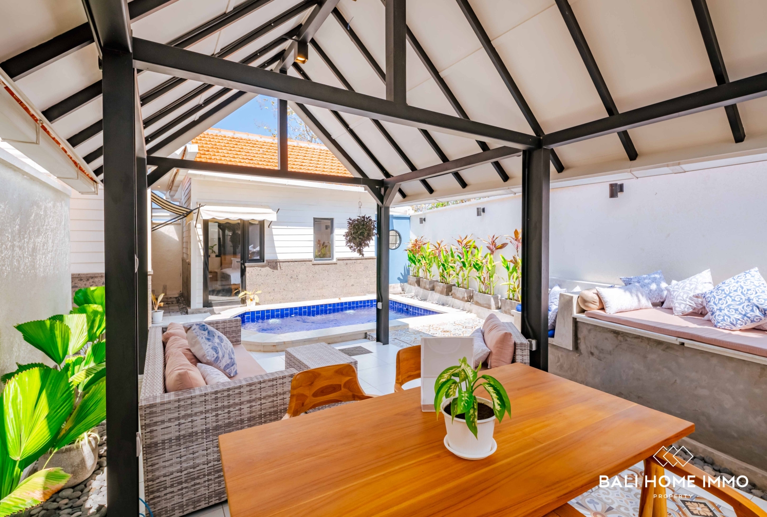 Villa 2 Kamar yang Nyaman Dijual dengan Status Hak Milik di Pandawa view 11