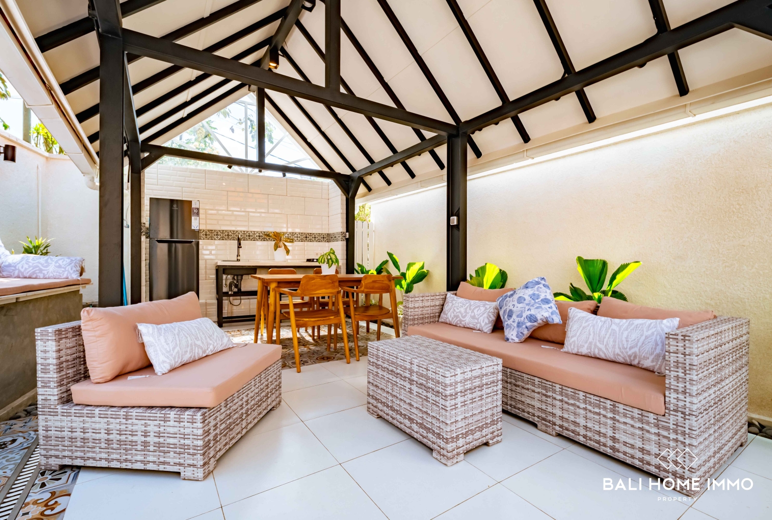Villa 2 Kamar yang Nyaman Dijual dengan Status Hak Milik di Pandawa view 7