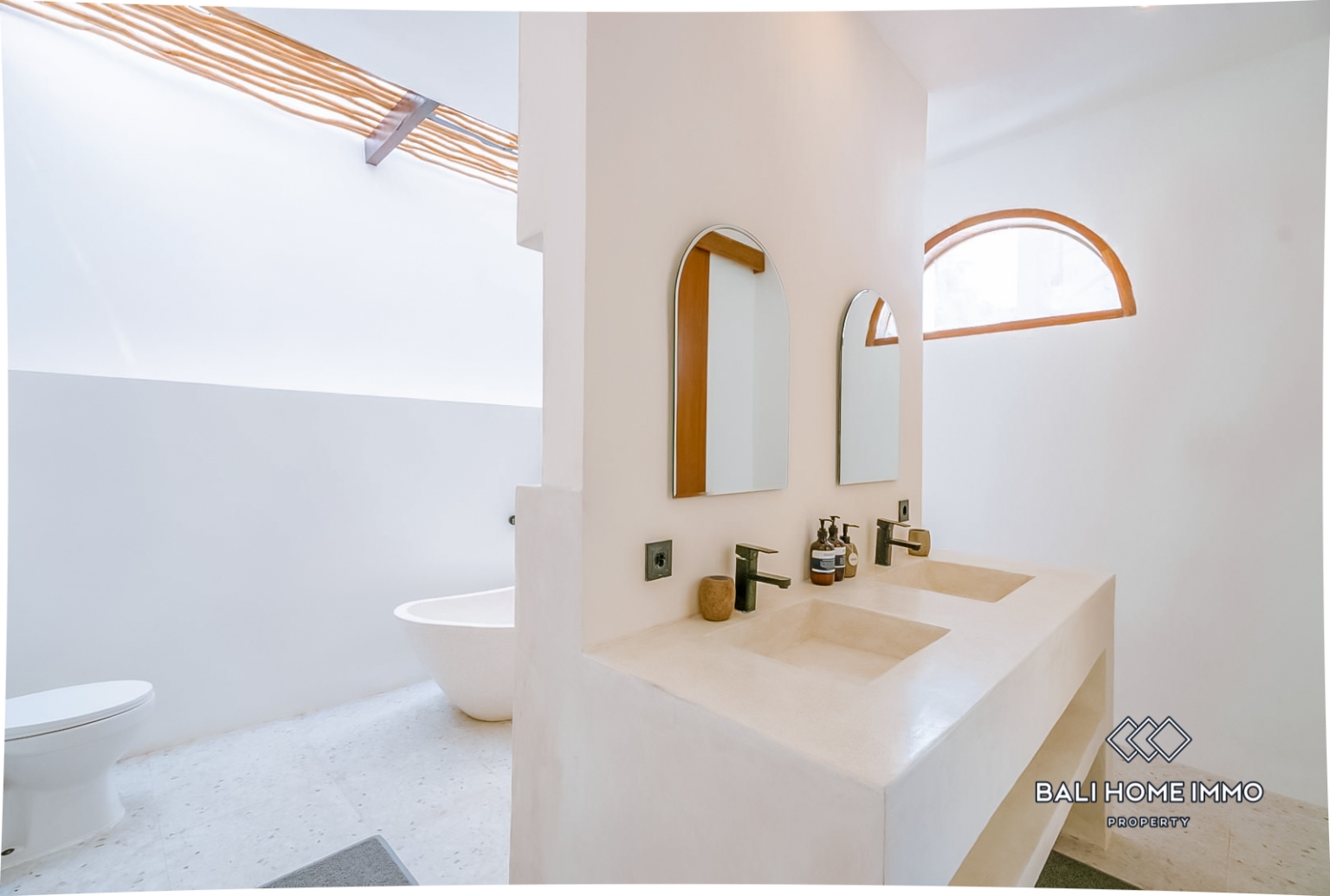 Cozy 2 Bedroom Villa for Sale Leasehold in Balangan view 13
