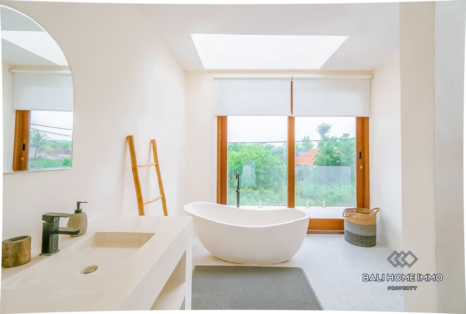 Cozy 2 Bedroom Villa for Sale Leasehold in Balangan view 15