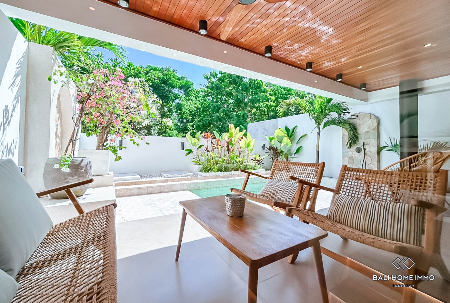 COZY 2 BEDROOMS VILLA FOR YEARLY AND MONTHLY RENTAL IN ULUWATU - NYANG NYANG view 3