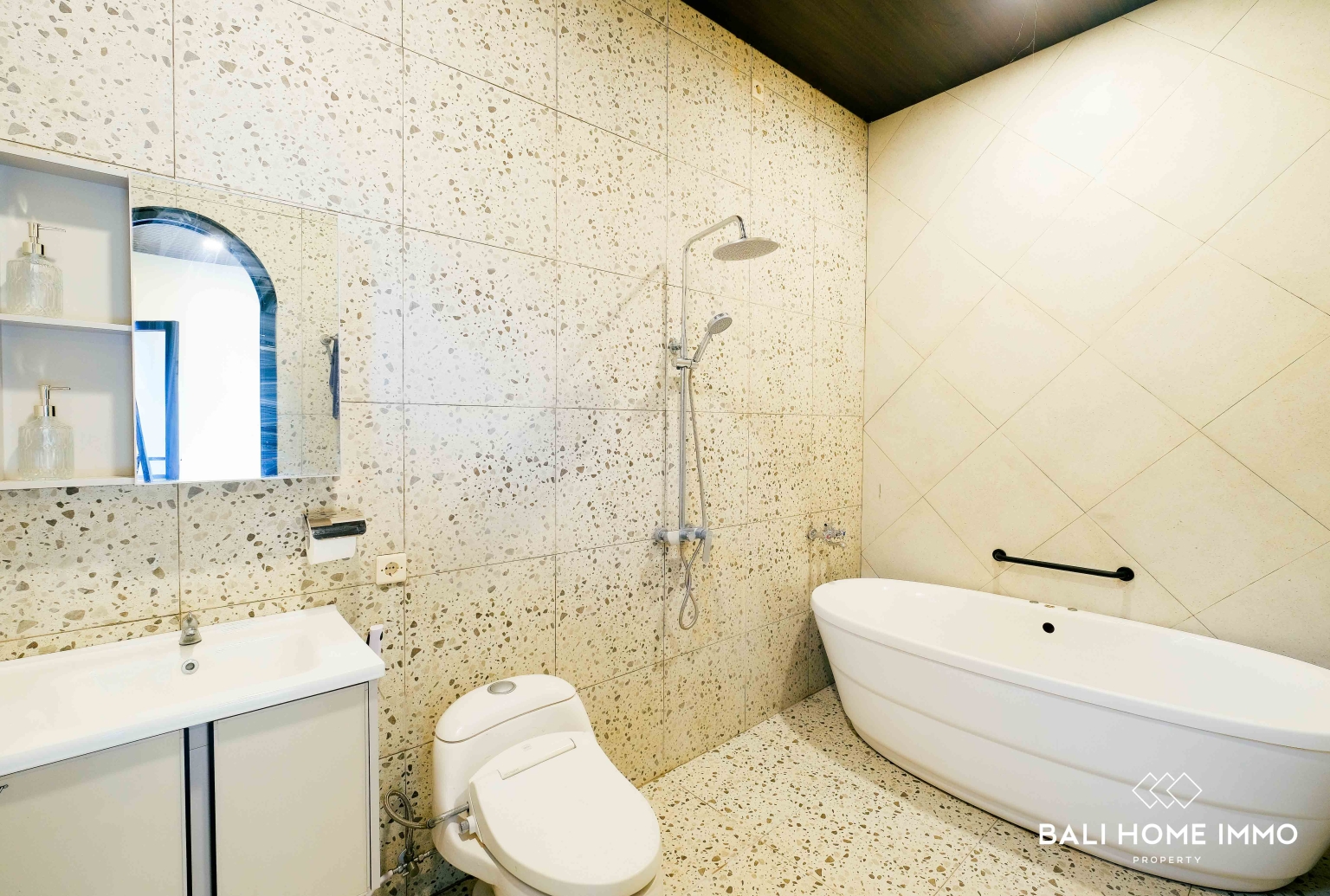 COZY 2 BEDROOMS VILLA FOR YEARLY & MONTHLY RENTAL IN UNGASAN view 23