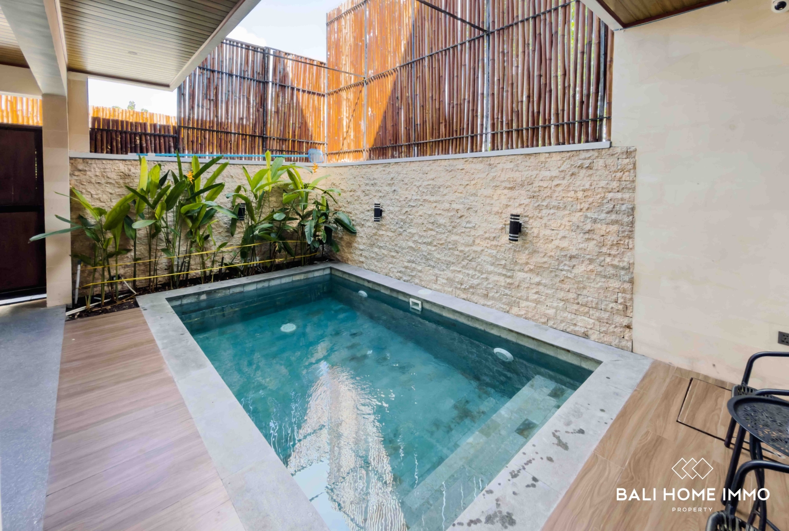 COZY 3 BEDROOMS VILLA FOR SALE & RENT IN BALI - UNGASAN view 4