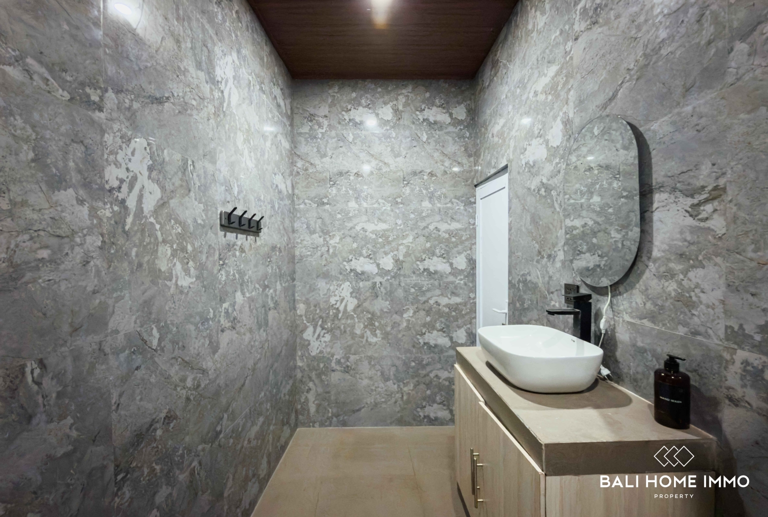 COZY 3 BEDROOMS VILLA FOR SALE & RENT IN BALI - UNGASAN view 15