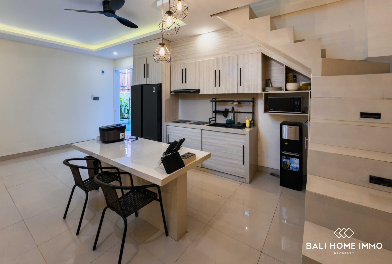 COZY 3 BEDROOMS VILLA FOR SALE & RENT IN BALI - UNGASAN view 9