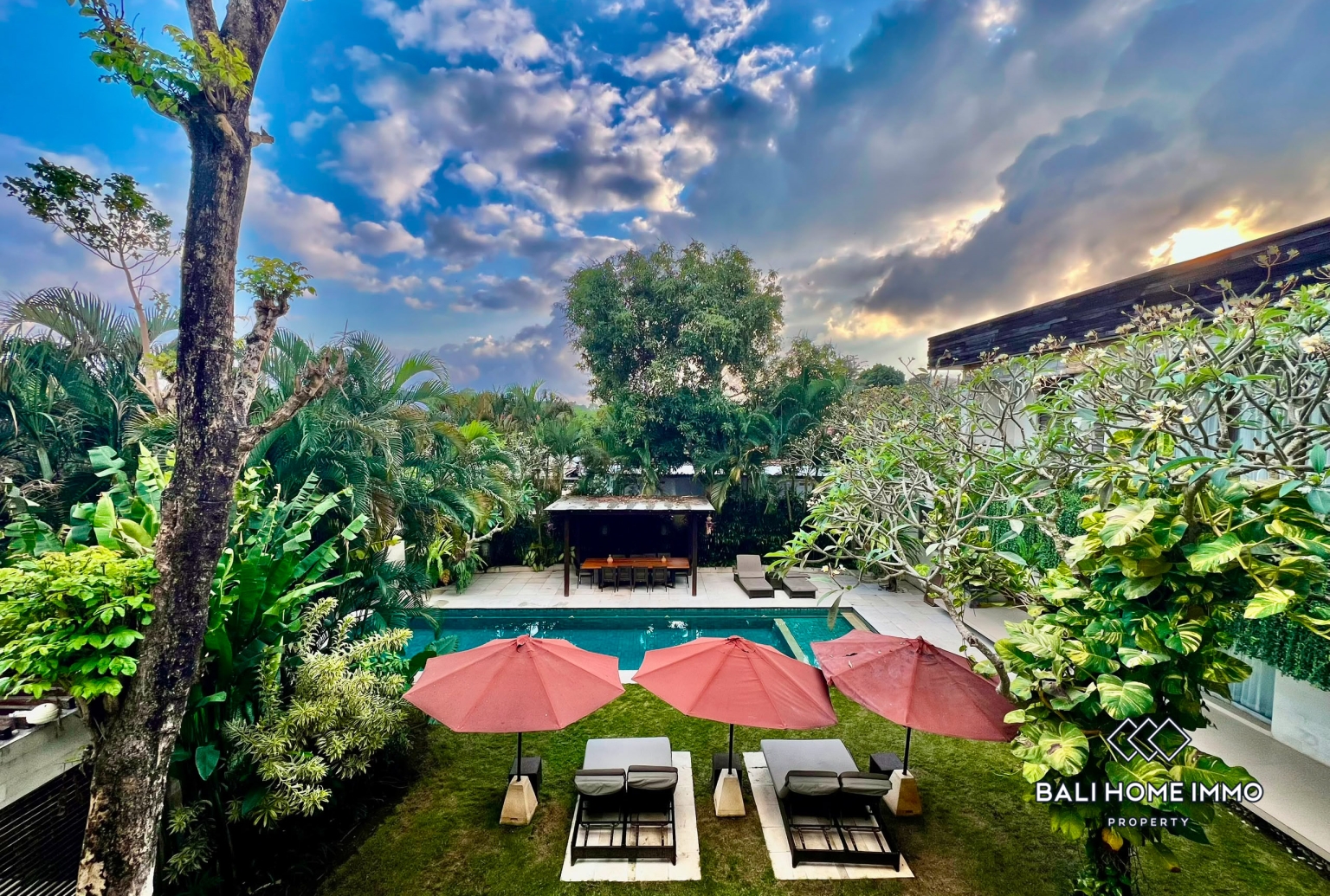 Cozy 5 Bedroom Villa for Sale in Jimbaran view 14