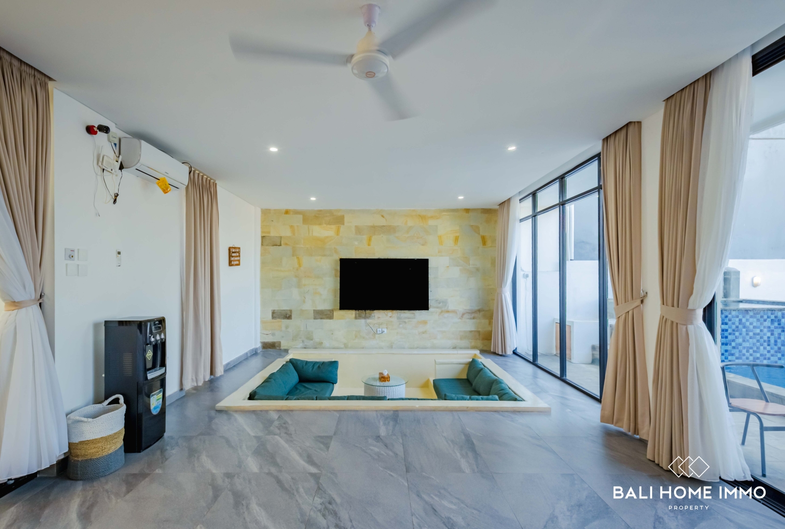 VILLA CONFORTABLE ET MAGNIFIQUE DE 3 CHAMBRES POUR LOCATION MENSUELLE ET ANNUELLE À BALI UNGASAN view 7