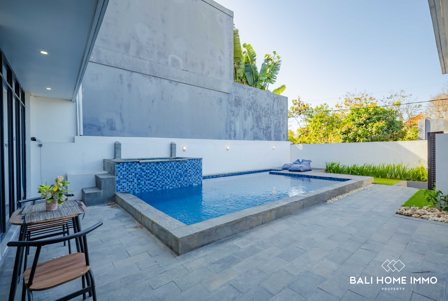 VILLA CONFORTABLE ET MAGNIFIQUE DE 3 CHAMBRES POUR LOCATION MENSUELLE ET ANNUELLE À BALI UNGASAN view 4