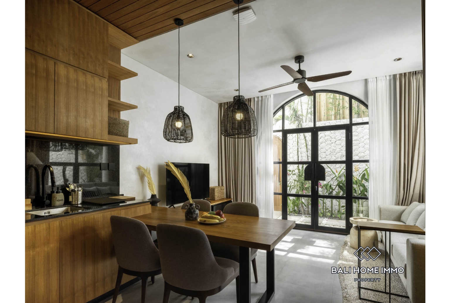 Cozy Tropical 1 Bedroom Villa for Sale in Bingin view 4