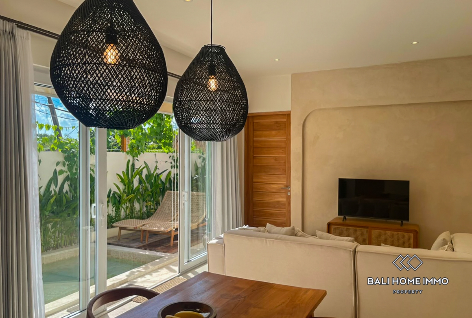Cozy Tropical 2 Bedroom Villa with Rooftop for Sale Near Nyang Nyang Beach view 7