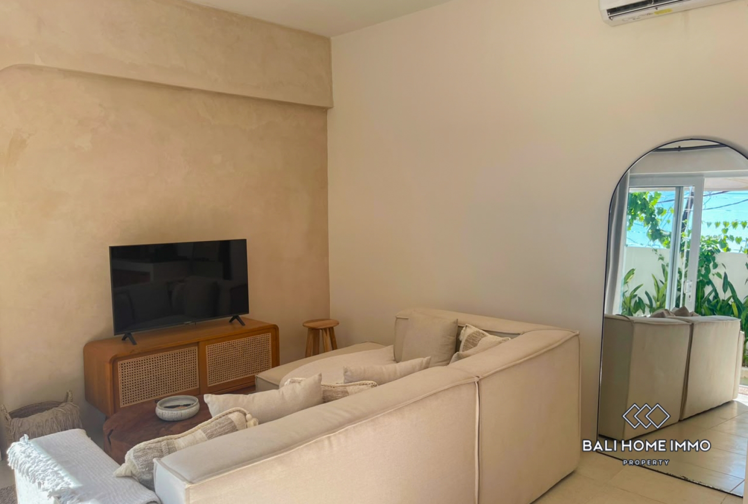 Cozy Tropical 2 Bedroom Villa with Rooftop for Sale Near Nyang Nyang Beach view 8