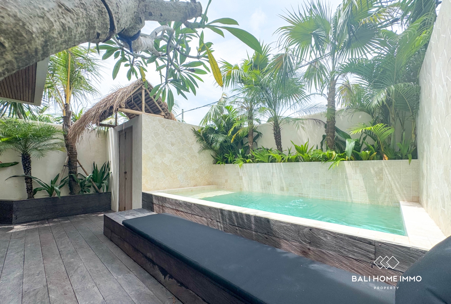 Designer-Refined 1 bedrooms Villa for sale in North pererenan, Bali view 20