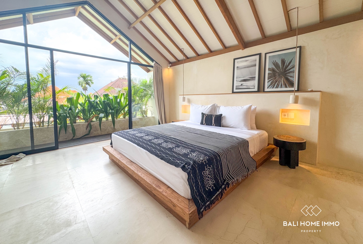 Designer-Refined 1 bedrooms Villa for sale in North pererenan, Bali view 14