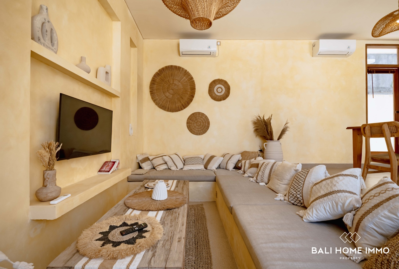 Elegant 2 Bedroom Mediterranean Villa for Sale Near Balangan Beach view 6