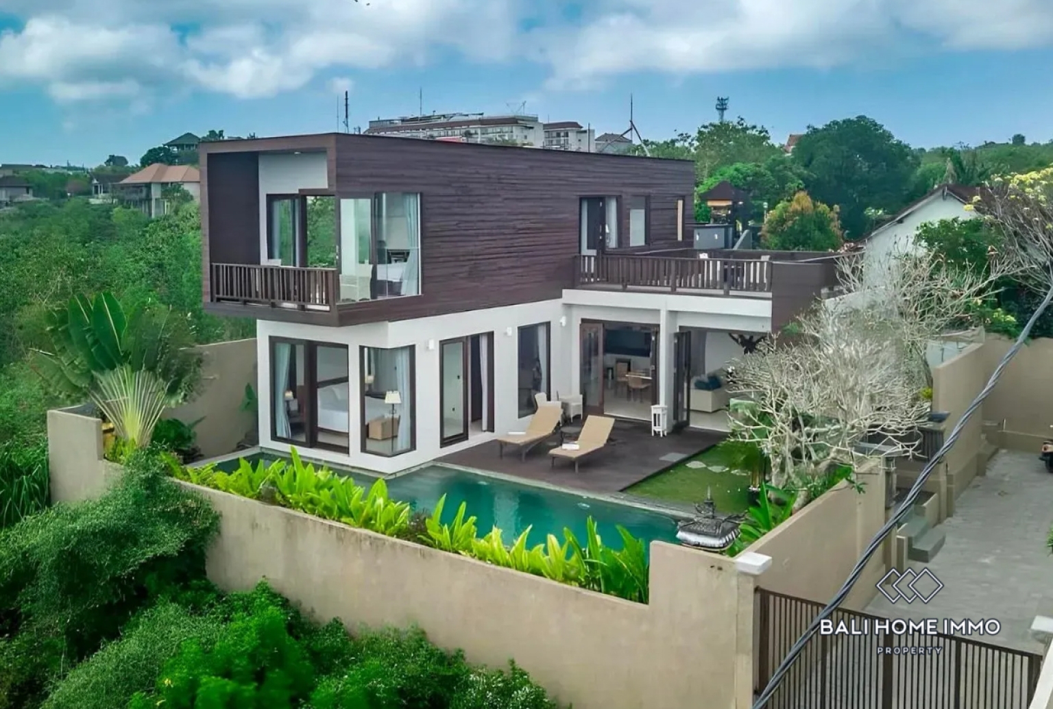 Elegant 3 Bedroom Ocean View Villa for Sale and Rent in Ungasan view 2