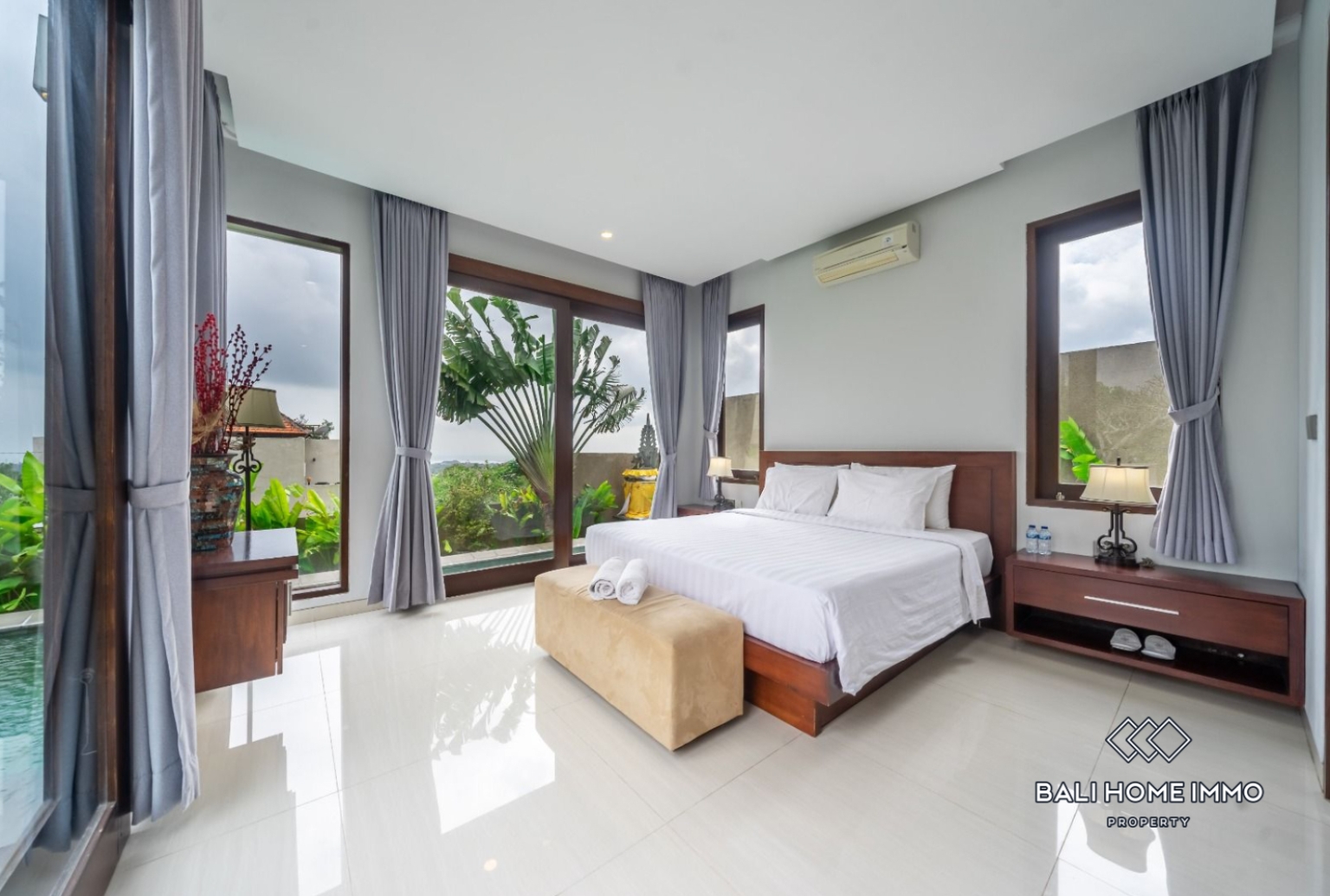 Elegant 3 Bedroom Ocean View Villa for Sale and Rent in Ungasan view 10
