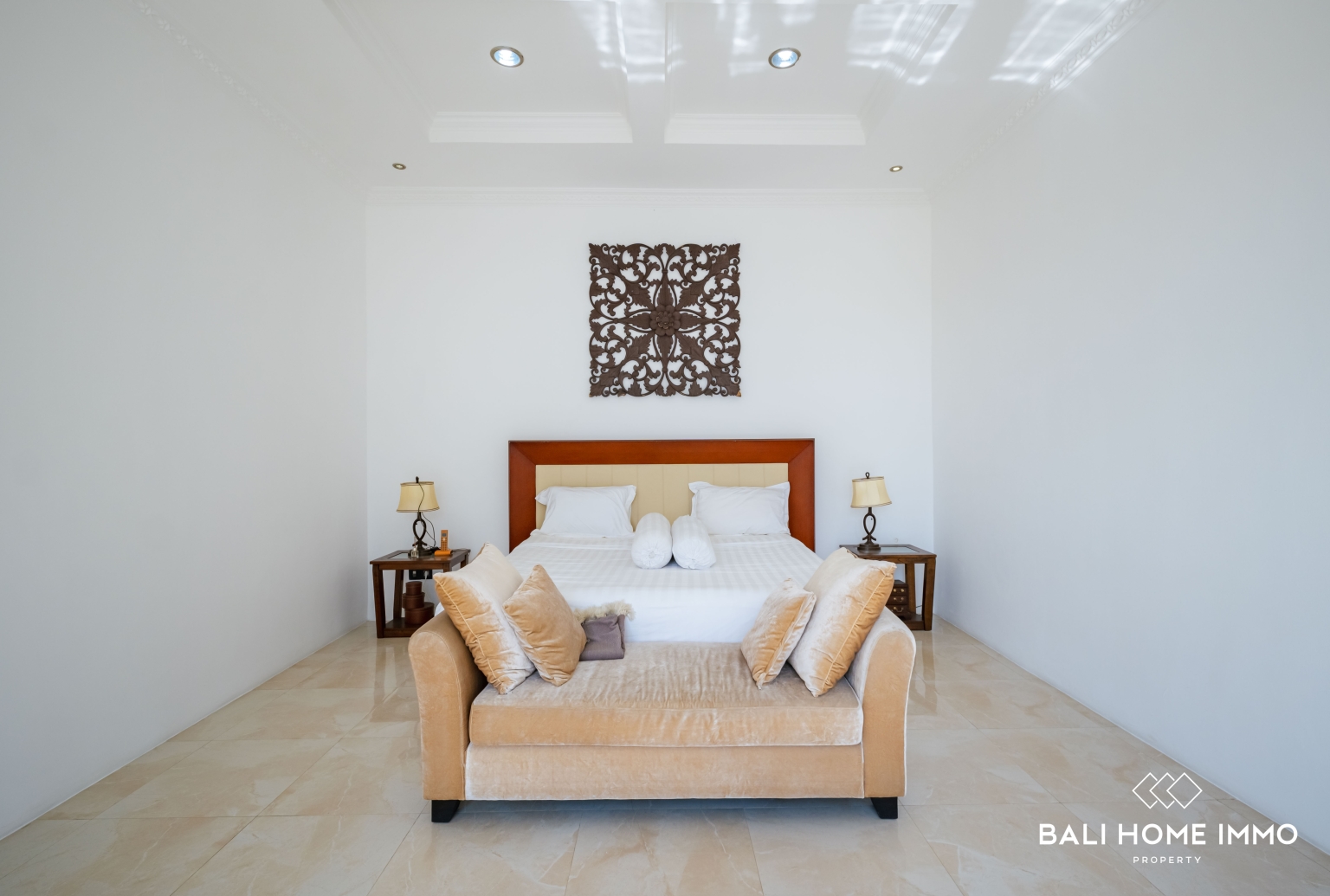 Elegant 5 Bedroom Villa with Ocean View Rooftop for Sale near Pecatu view 10