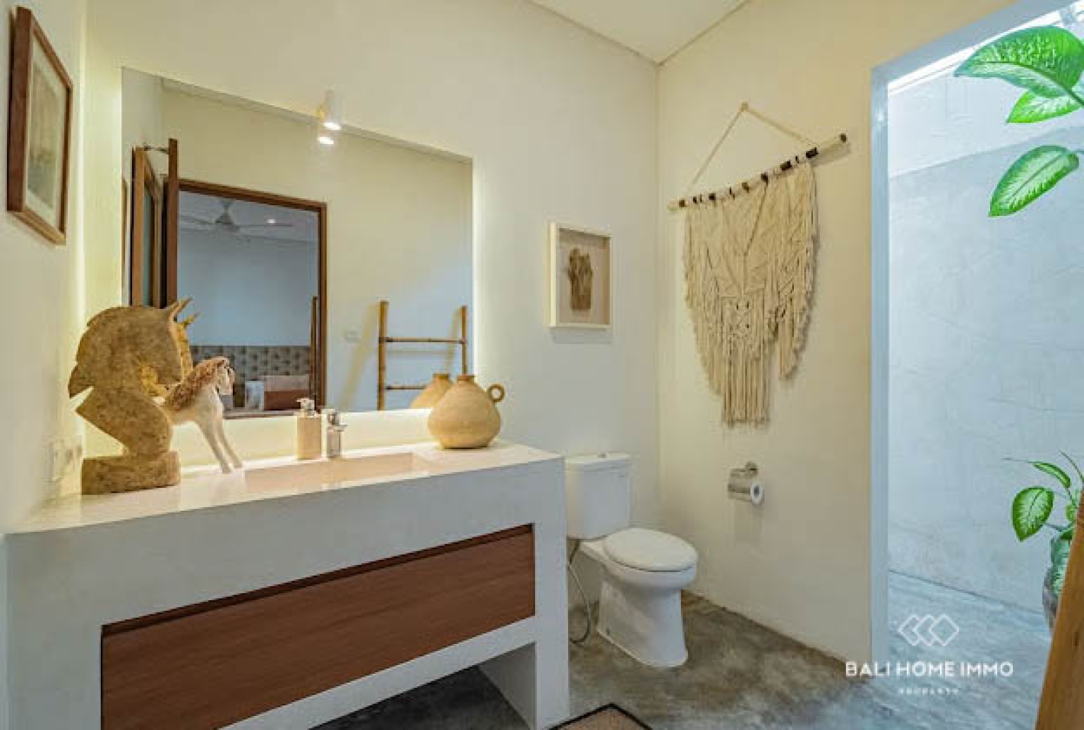 Élégante villa de 5 chambres avec vue panoramique sur les rizières et l'océan à Seseh view 14